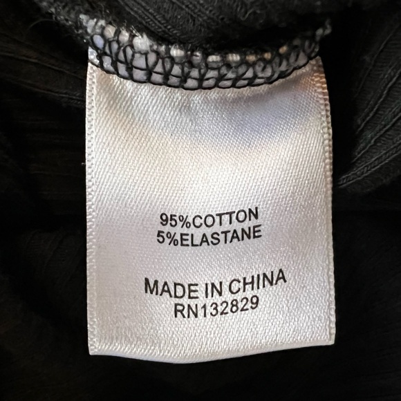 Lovers + Friends bodysuit black ruffle collar Medium one piece - Picture 7 of 8